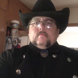 Meet your Posher, Thomas